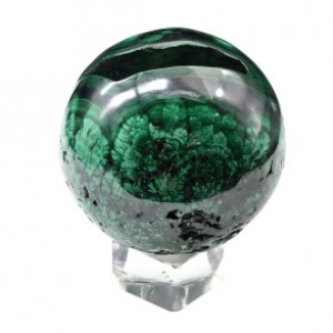 Шар из малахита с природными раковинами 68мм, 608г
