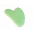 Скребок Гуаша из нефрита светлого (имитация) "Сердечко" 80*52мм (иск.)