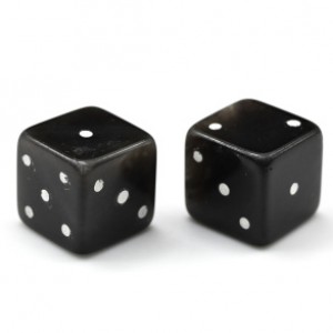 Кубик-зарик из обсидиана 10*10мм  комплект 2шт.