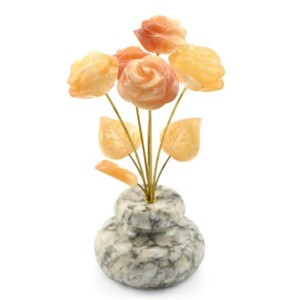 Ваза из селенита "Роза" (5 цветов) ангидрит 80*80*180мм