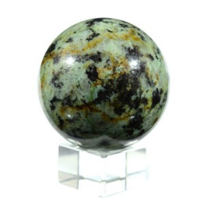 Шар из хризоколлы, диаметр 53мм, 223г