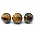 Шар из тигрового глаза, диаметр 53-55мм, 210г Шар из тигрового глаза, диаметр 53-55мм, 210г
