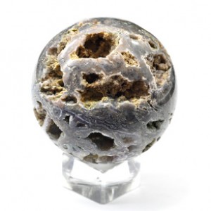 Шар из халцедона виноградного, диаметр 65мм, 256г