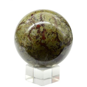 Шар из яшмы уральской, диаметр 60мм, 356г Шар из яшмы уральской, диаметр 60мм, 356г