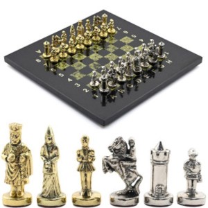 Шахматы подарочные с металлическими фигурами "Византийская империя", 250*250мм