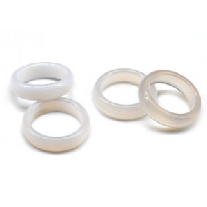 Кольцо из агата бразильского светлого ширина 5-6мм Кольцо из агата бразильского светлого ширина 5-6мм