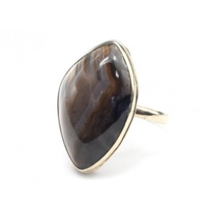 Кольцо с агатом ботсвана " Грация " 16*26мм