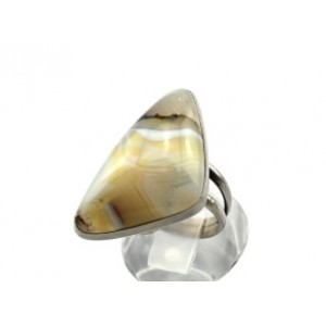 Кольцо с агатом " Грация " 21*36мм