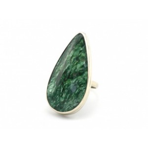 Кольцо фуксит " Овал " 22*41мм.