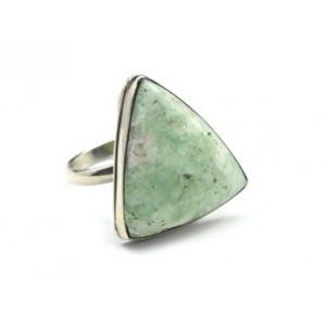 Кольцо берилл 21*22мм