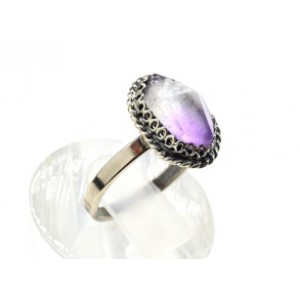 Кольцо аметист 10*14мм Кольцо аметист 10*14мм