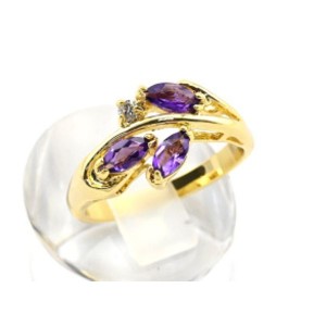Кольцо позолота с камнями аметиста и стразами "Рис" Кольцо позолота с камнями аметиста и стразами "Рис"
