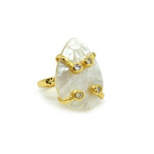 Кольцо с перламутром капля 23*30мм цвет белый