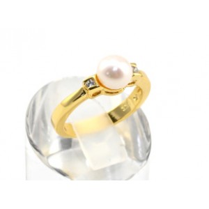 Кольцо позолоченное с жемчугом и стразами "Шарик"
