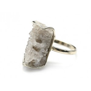 Кольцо кварц 14*23мм