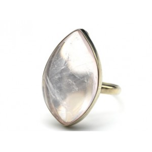 Кольцо из розового кварца 17*27мм