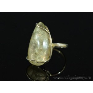 Кольцо с кварцем 15*27мм.