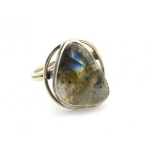Кольцо с лабрадором 21*23мм Кольцо с лабрадором 21*23мм