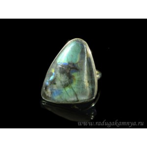 Кольцо с лабрадором " Грация " 23*29мм