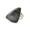 Кольцо с лабрадором " Грация " 22*34мм