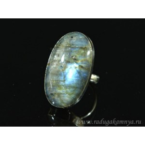 Кольцо с лабрадором овал 18*31мм