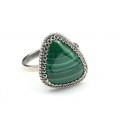 Кольцо малахит "Грация" 17*20мм