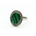 Кольцо малахит " Овал " 14*17мм Кольцо малахит " Овал " 14*17мм