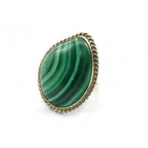 Кольцо малахит "Грация" 26*34мм