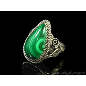 Кольцо малахит капля 14*24мм