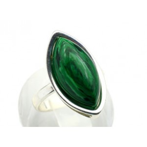 Кольцо С 925 с малахитом искусственным рис 13*23мм , 4,59гр (иск.)