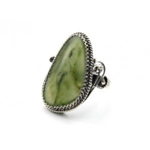 Кольцо нефрит "Грация" 20*30мм