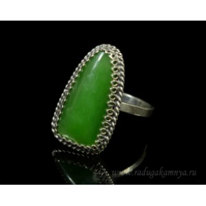 Кольцо нефрит 14*23мм