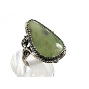 Кольцо нефрит "Грация" 19*31мм