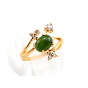 Кольцо нефрит веточка.