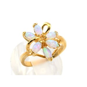 Кольцо позолоченное "Шесть камней" с японским опалом, (иск.) Кольцо позолоченное "Шесть камней" с японским опалом, (иск.)