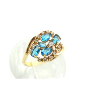 Кольцо с925 позолота и голубым топазом 14*12мм , 2,2гр. (иск.) Кольцо с925 позолота и голубым топазом 14*12мм , 2,2гр. (иск.)