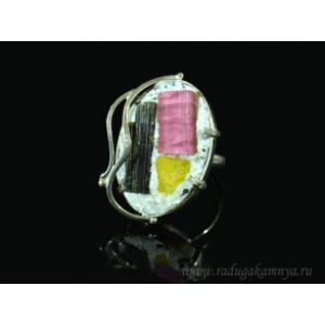Кольцо из турмалина 22*34мм Кольцо из турмалина 22*34мм