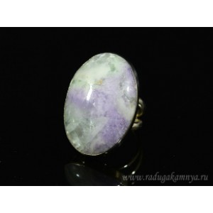 Кольцо с флюоритом " Овал " 23*33мм