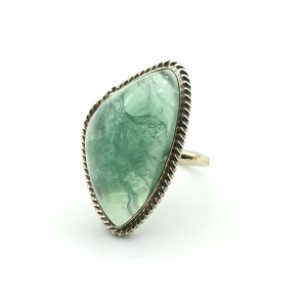 Кольцо флюорит " Грация " 22*36мм