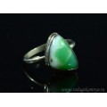 Кольцо хризопраз " Грация " 11*16мм