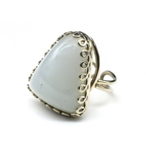 Кольцо с хризопразом 21*26мм