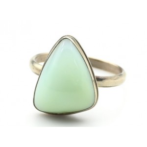 Кольцо с хризопразом " Грация " 13*17мм Кольцо с хризопразом " Грация " 13*17мм