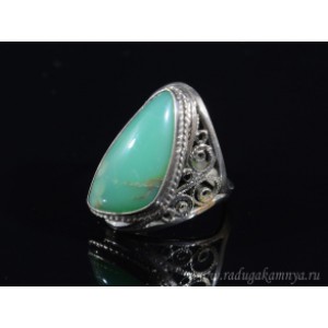 Кольцо хризопраз 15*28мм. Кольцо хризопраз 15*28мм.