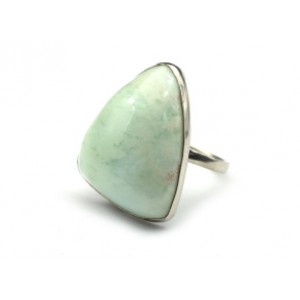 Кольцо хризопраз " Грация " 22*28мм