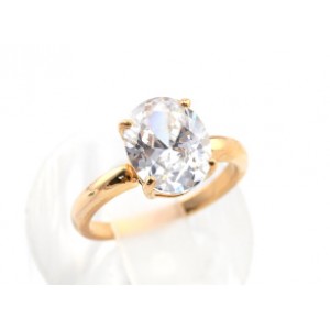 Кольцо  циркон белый овал   (иск.)