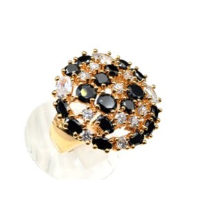 Кольцо позолоченное "Россыпь" с чёрным цирконом и белым,  (иск.)