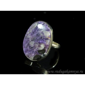 Кольцо с чароитом овал 19*27мм