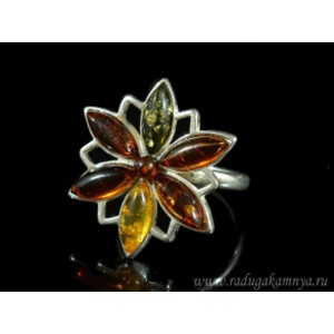 Кольцо с янтарём в посеребрении цветок 27*30мм ассорти (иск.)