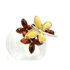 Кольцо с янтарем C925 "букет" 20*22мм молочный, медовый , 4,56гр (иск.)