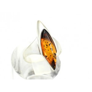 Кольцо с янтарем C925 "стрела" 7*27мм коньячный , 3,44гр (иск.)